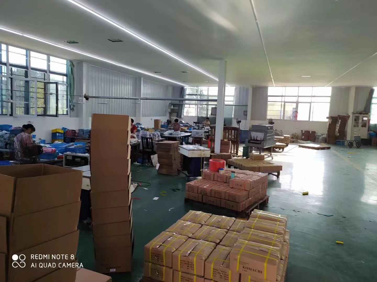 Hangzhou Zhenrong Import and Export Co., Ltd производственная линия завода